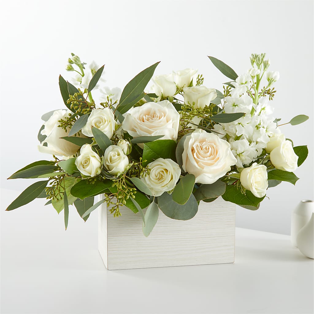 Fresh Linen Box Bouquet – PAULINE'S BLOOMERS, Brunswick ME
