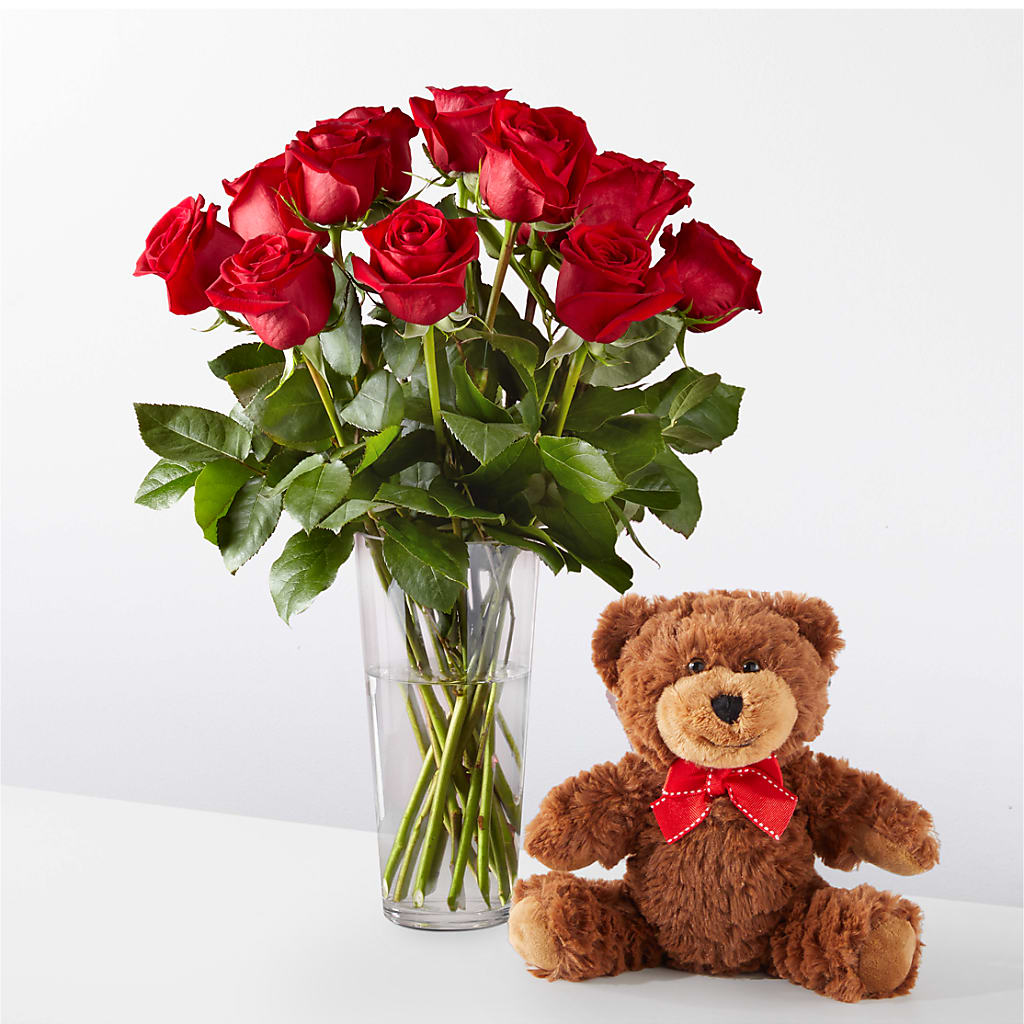 Romantic Long Stem Red Rose Bouquet Bundles – PAULINE'S BLOOMERS, Brunswick ME