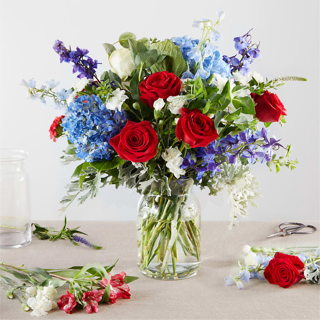 Star Spangled - A Florist Original – PAULINE'S BLOOMERS, Brunswick ME