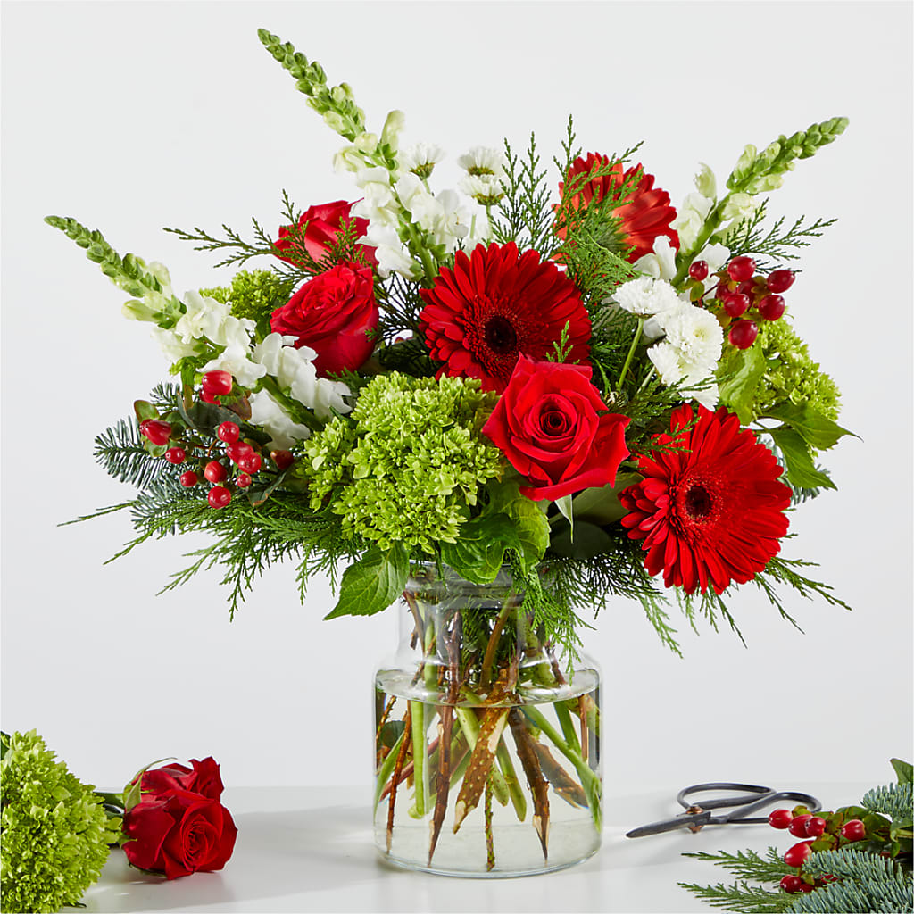 Merry Moment Bouquet – A Florist Original – PAULINE'S BLOOMERS, Brunswick ME