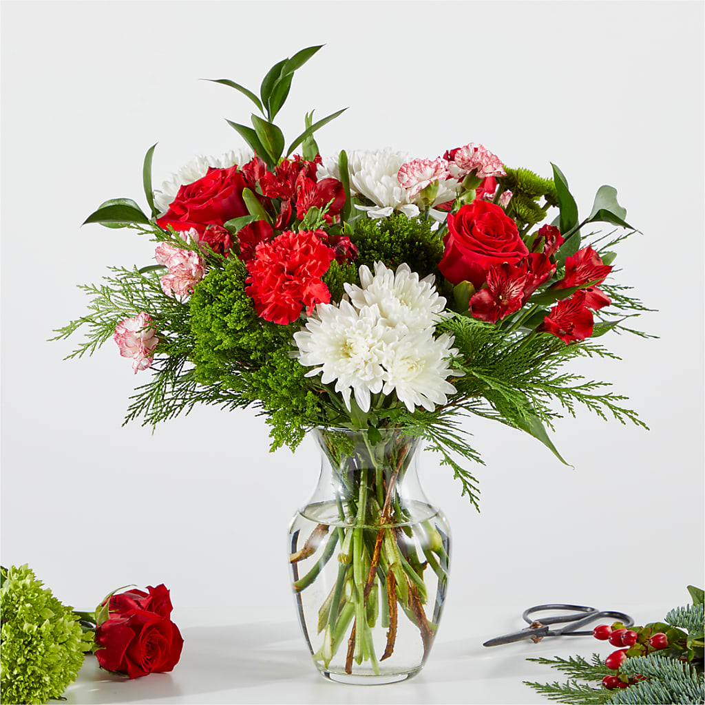 Merry Moment Bouquet – A Florist Original – PAULINE'S BLOOMERS, Brunswick ME