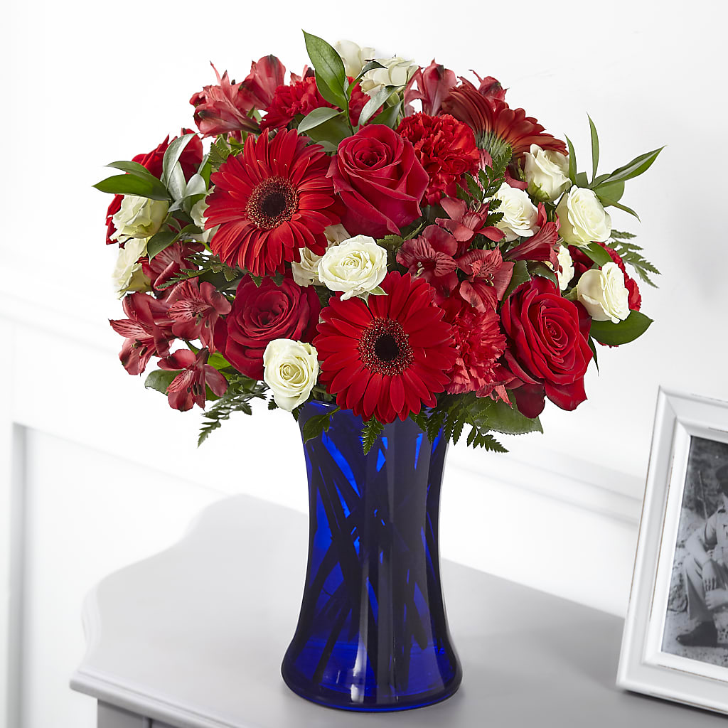 Hearts Embrace Bouquet – PAULINE'S BLOOMERS, Brunswick ME