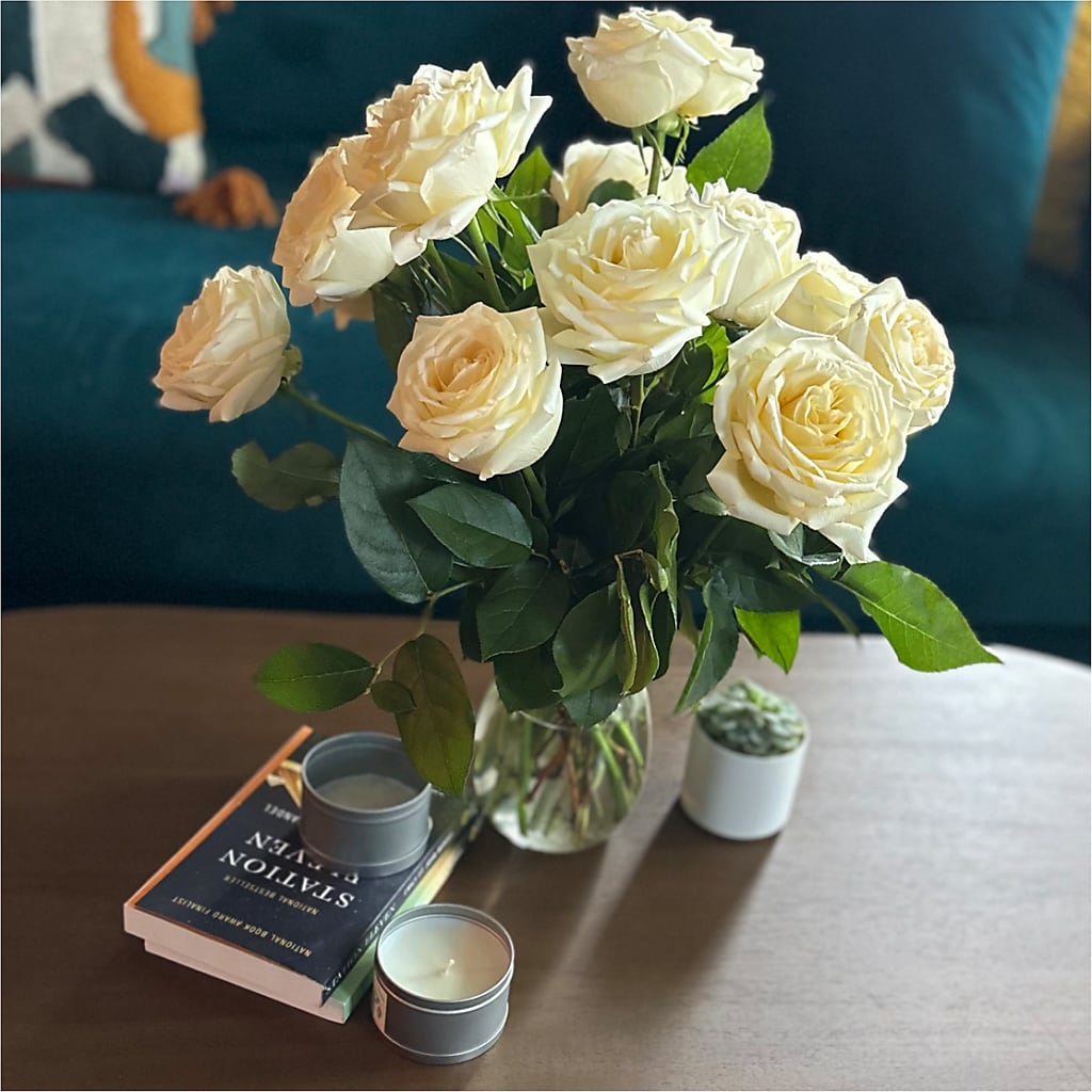 Long Stem Yellow Rose Bouquet – PAULINE'S BLOOMERS, Brunswick ME
