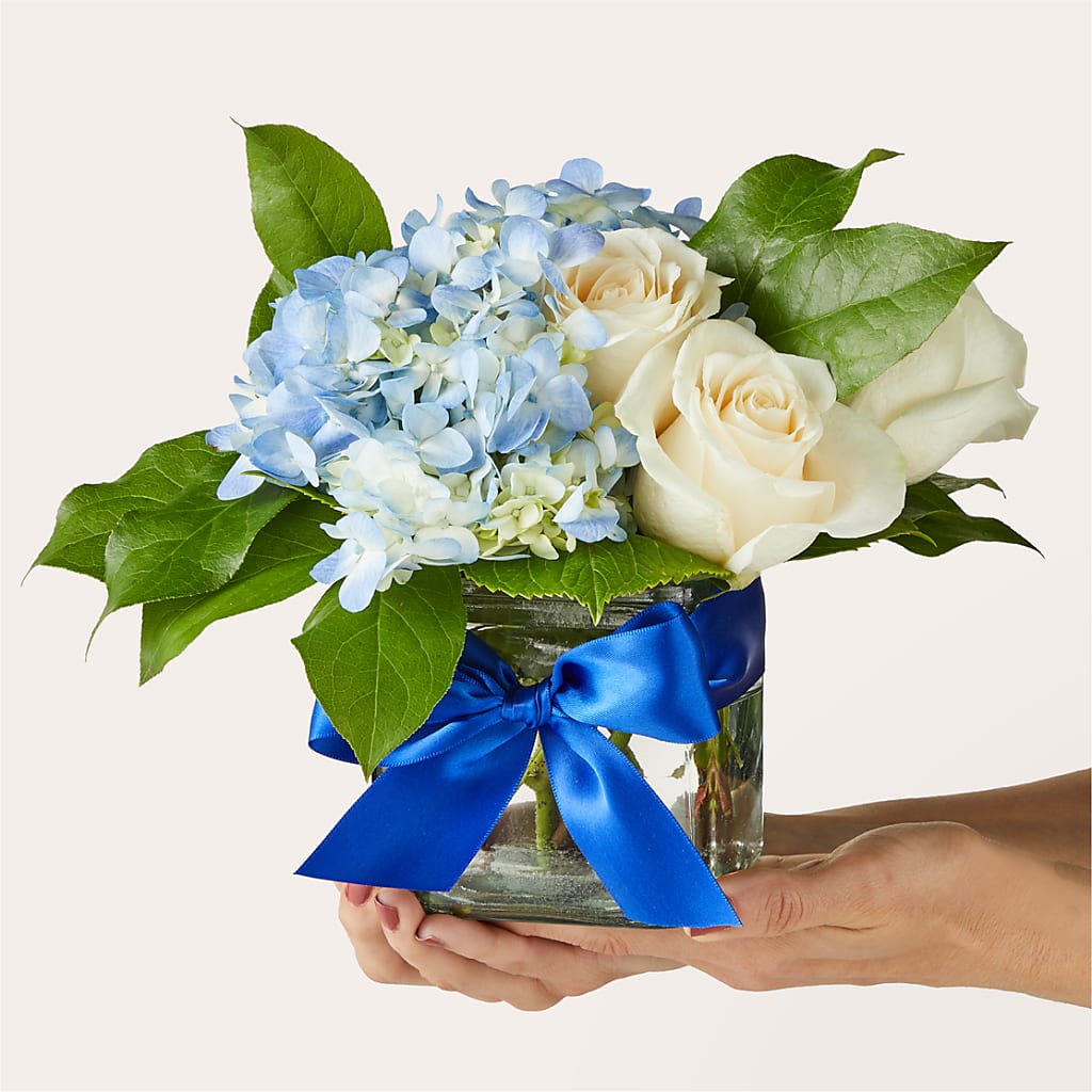 Sky Blue Delight Bouquet – PAULINE'S BLOOMERS, Brunswick ME