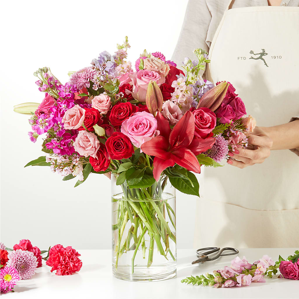 Swooning Over You - A Luxury Florist Original – PAULINE'S BLOOMERS, Brunswick ME