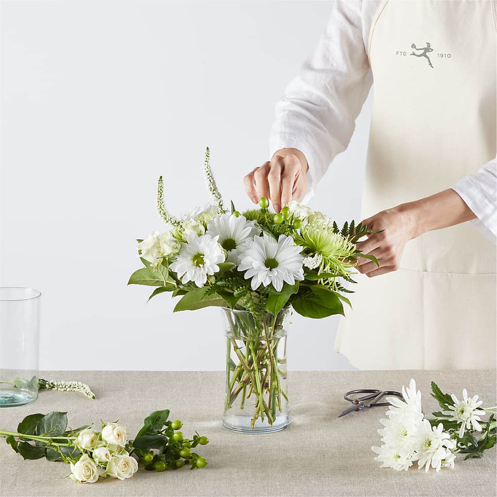 Irish Garden - A Florist Original – PAULINE'S BLOOMERS, Brunswick ME