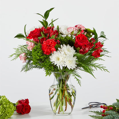 Merry Moment Bouquet – A Florist Original – PAULINE'S BLOOMERS, Brunswick ME