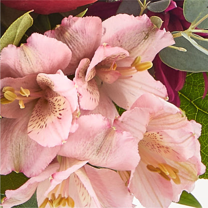 Berry Cobbler Bouquet – PAULINE'S BLOOMERS, Brunswick ME