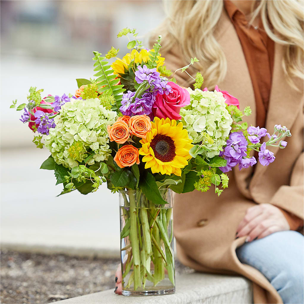 Vibrant Greetings Bouquet – PAULINE'S BLOOMERS, Brunswick ME