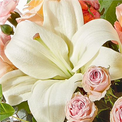 Grapefruit Splash Bouquet – PAULINE'S BLOOMERS, Brunswick ME