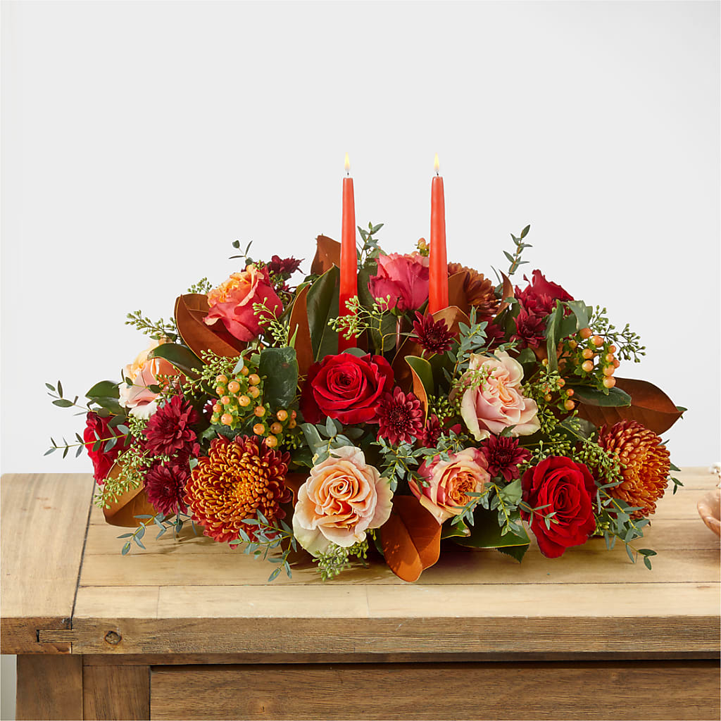 Gather Near Centerpiece – PAULINE'S BLOOMERS, Brunswick ME