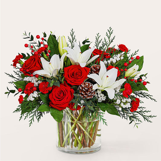 Best in Snow Bouquet – PAULINE'S BLOOMERS, Brunswick ME