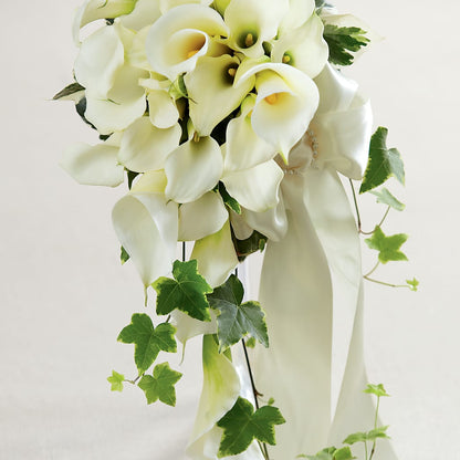 White Chapel Bouquet – PAULINE'S BLOOMERS, Brunswick ME