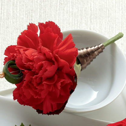 Red Carnation Boutonniere – PAULINE'S BLOOMERS, Brunswick ME