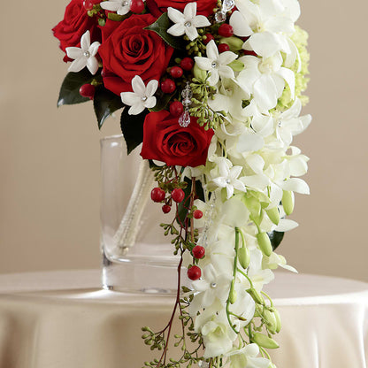 Here Comes the Bride Bouquet – PAULINE'S BLOOMERS, Brunswick ME